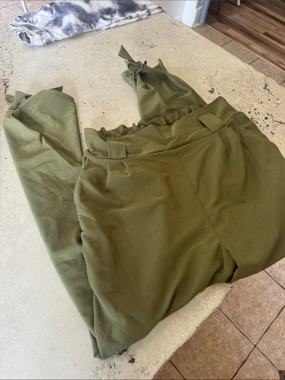 Grace Karin Olive Green Paperbag Tie-Waist Trousers